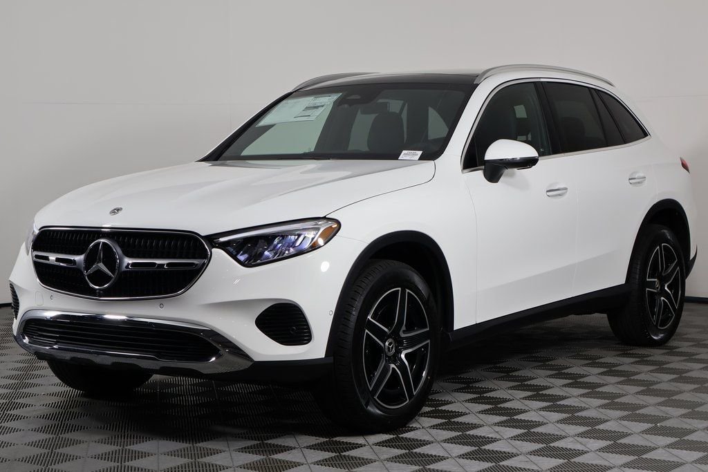 2027 Mercedes-Benz GLC Base