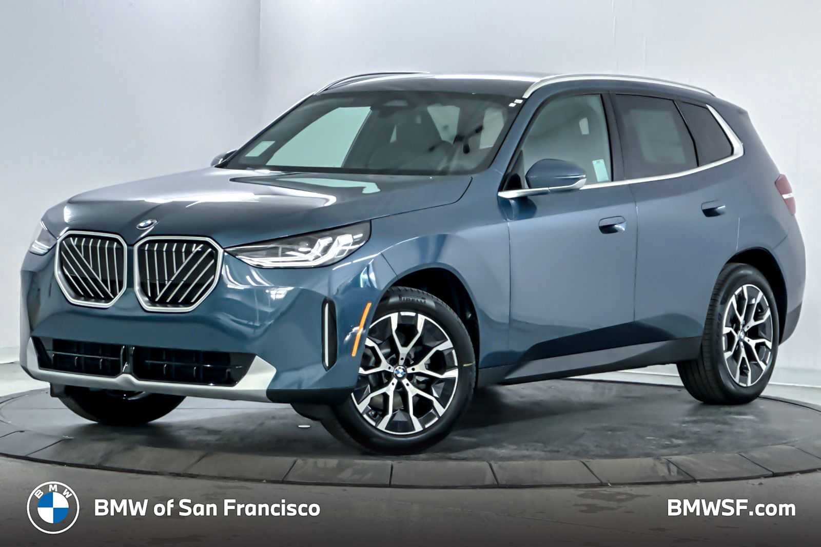 2026 BMW X3 30 XDRIVE's photo