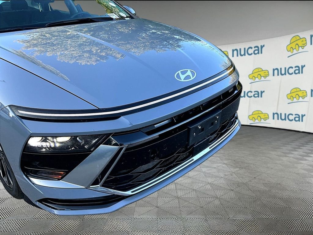 Used 2025 Blue Hyundai SEL image 8