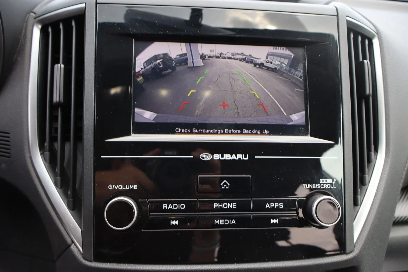 Used 2018 Ice Silver Metallic Subaru 2.0i Premium image 20