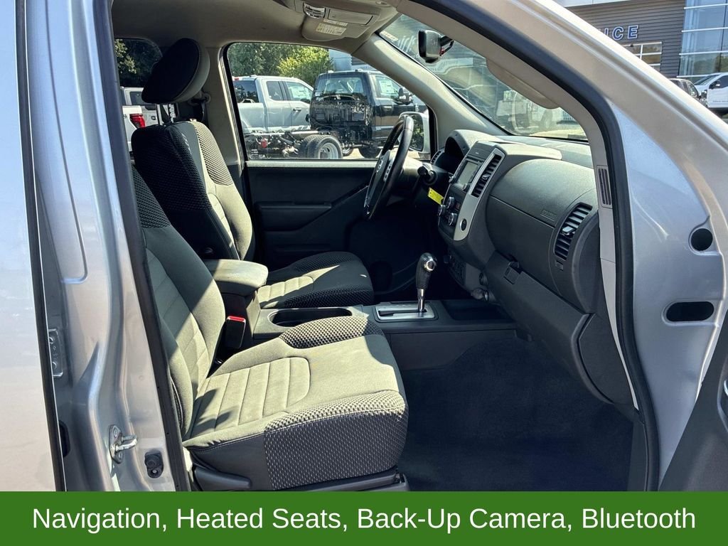Used 2019 Silver Nissan PRO-4X image 9