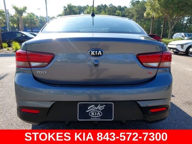 Used 2019 Gray Kia S image 5