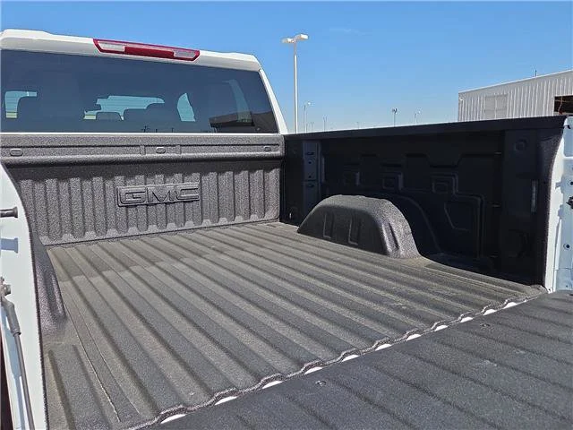 New 2026 Summit White GMC Elevation image 9