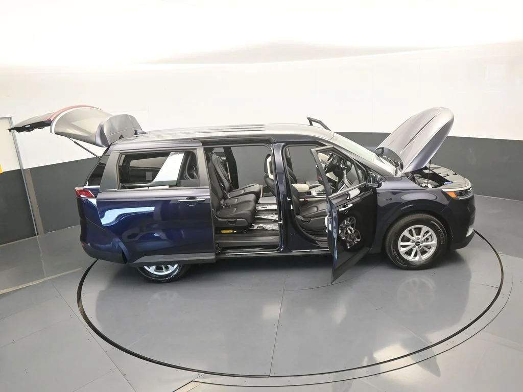 Used 2024 Deep Chroma Blue Kia LX image 69