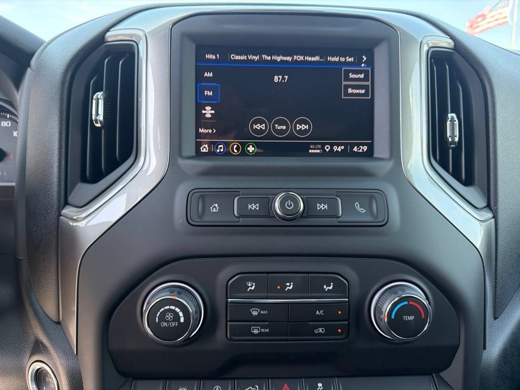 2026 Chevrolet Silverado 1500 Custom - Photo 18