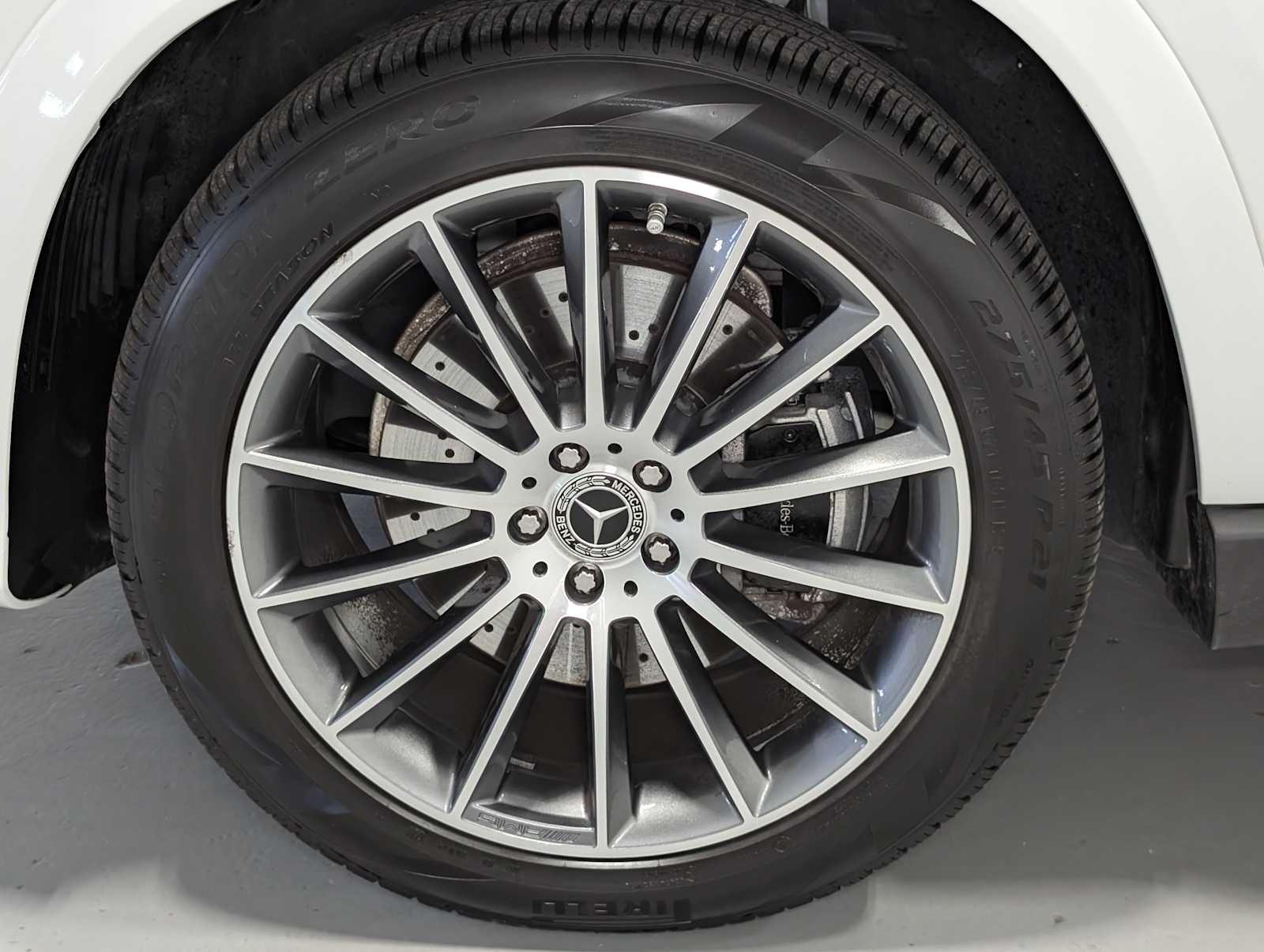 Certified Used 2026 MANUFAKTUR Moonlight White Metallic Mercedes-Benz GLE 580 image 3