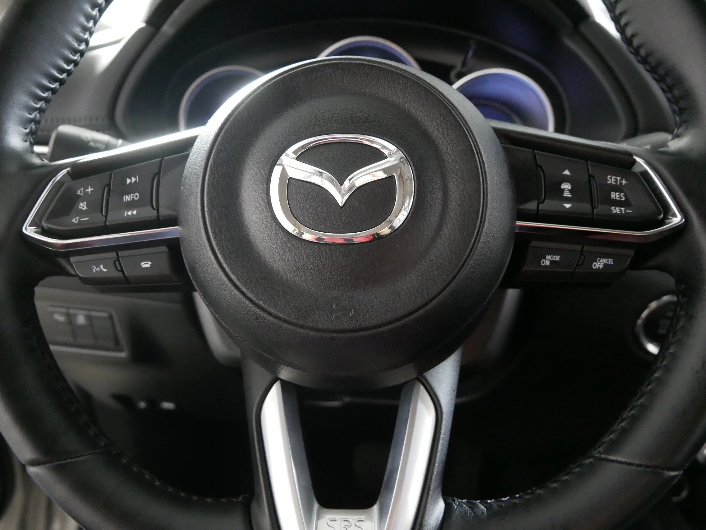 Used 2025 Platinum Quartz Metallic Mazda 2.5 S Select Package image 25