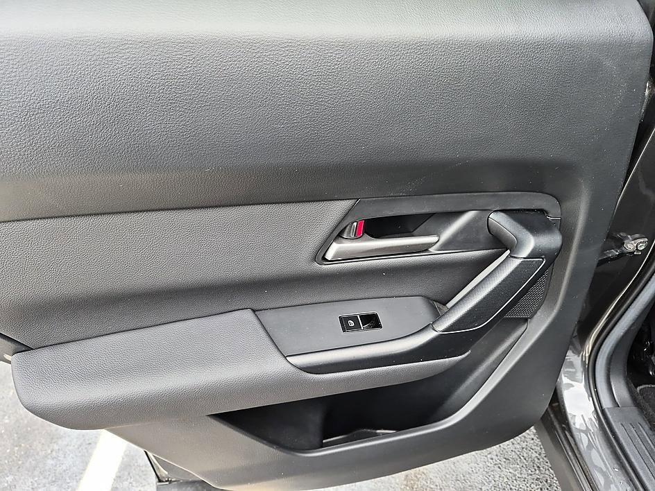 Certified Used 2025 Machine Gray Metallic Mazda Premium Package image 28