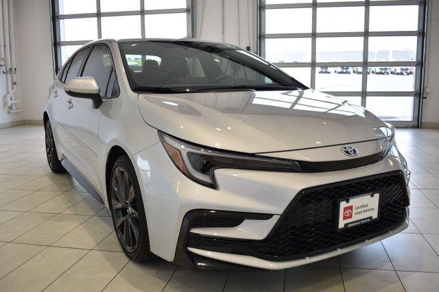 Certified Used 2024 CLASSIC SILVER MET Toyota  image 1