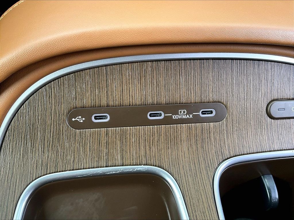 Used 2026 Brown Hyundai Calligraphy image 12