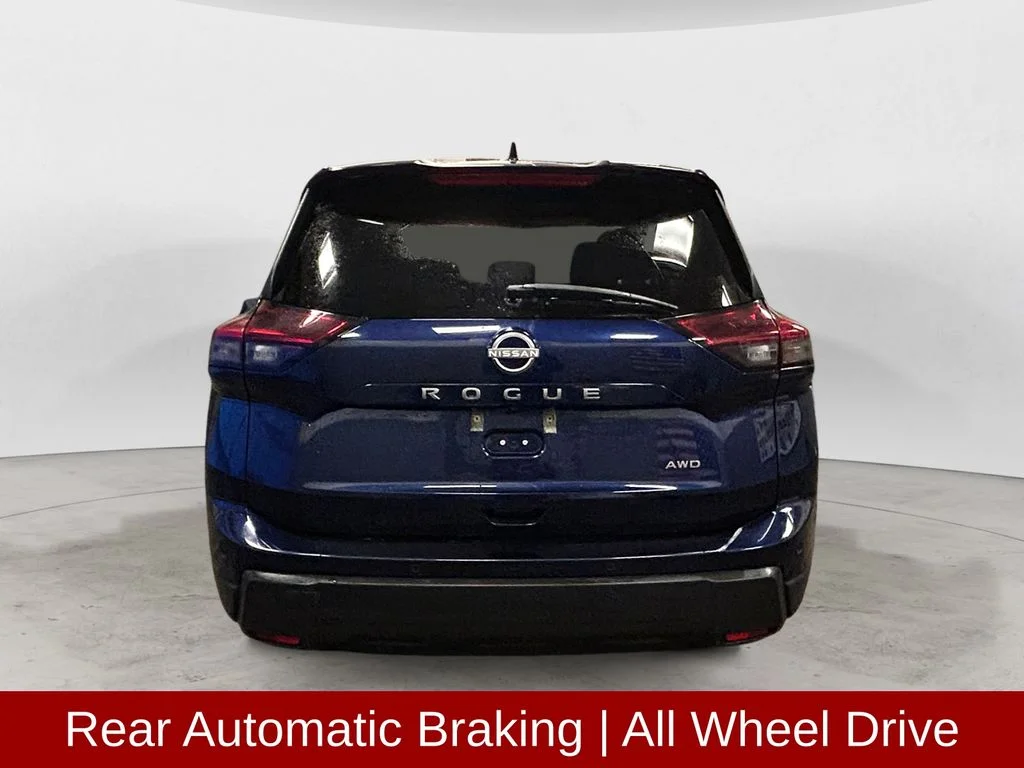 Used 2025 Deep Ocean Blue Pearl Nissan SV image 5