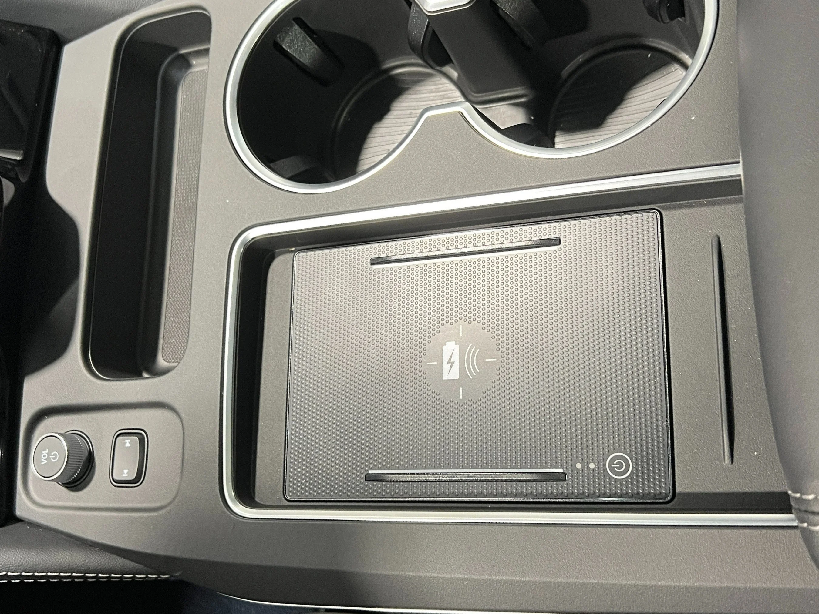 New 2026 Liquid Carbon Metallic Acura w/Advance Package image 22