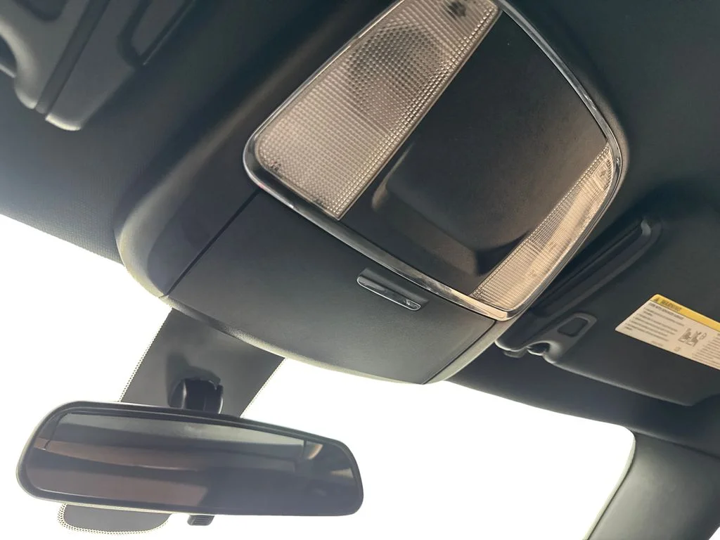 Used 2018 Gray Dodge SXT image 72
