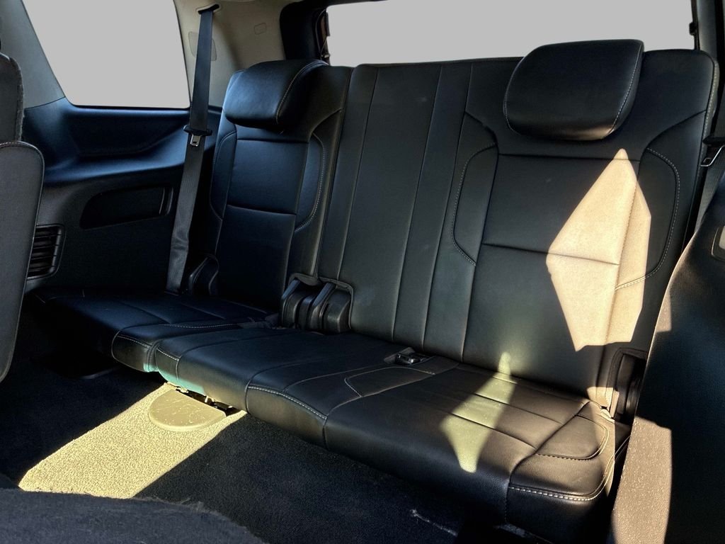Used 2019 Black Chevrolet LT image 17