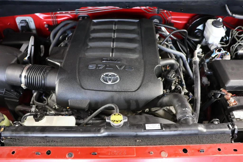 Used 2017 Barcelona Red Metallic Toyota Limited image 23