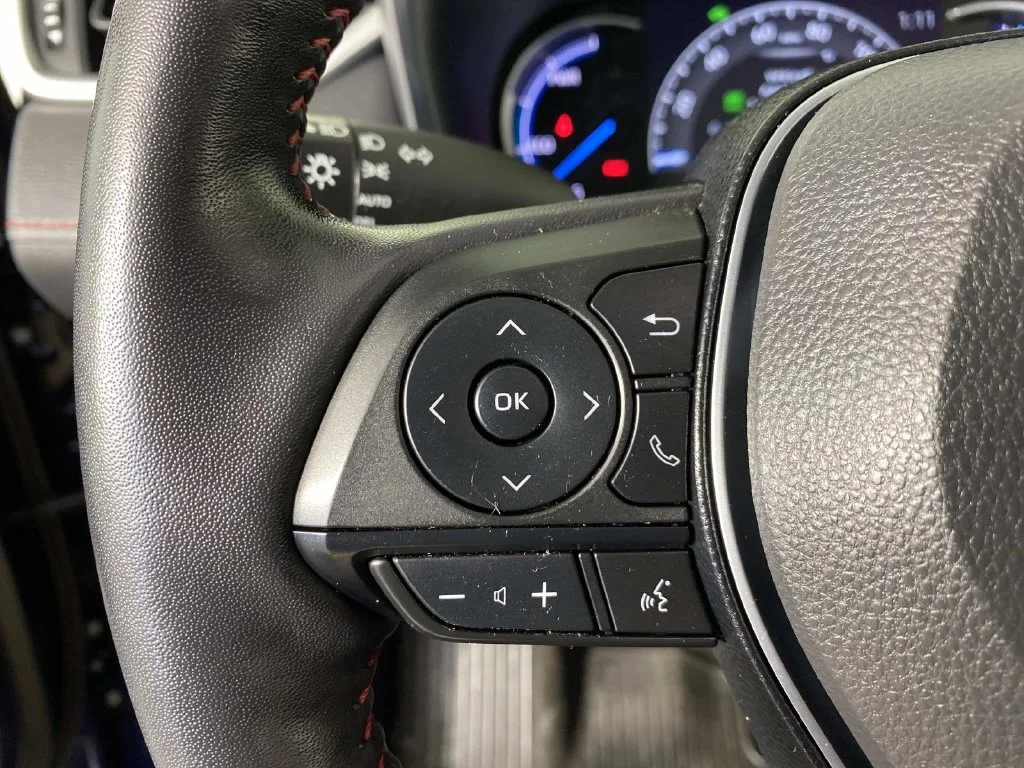 Used 2022 Blueprint Toyota SE image 19