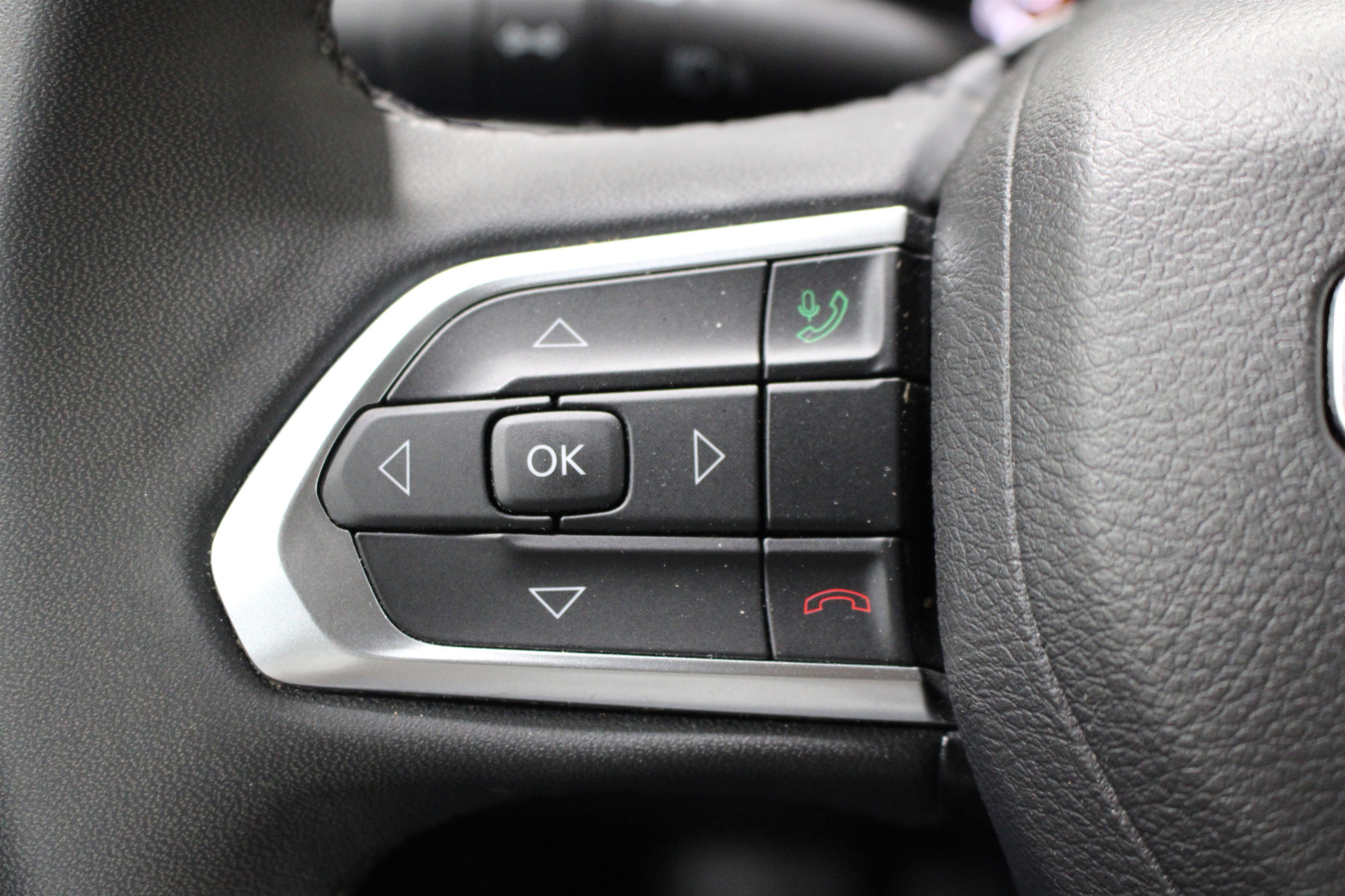 2024 Jeep Compass Limited - Photo 10