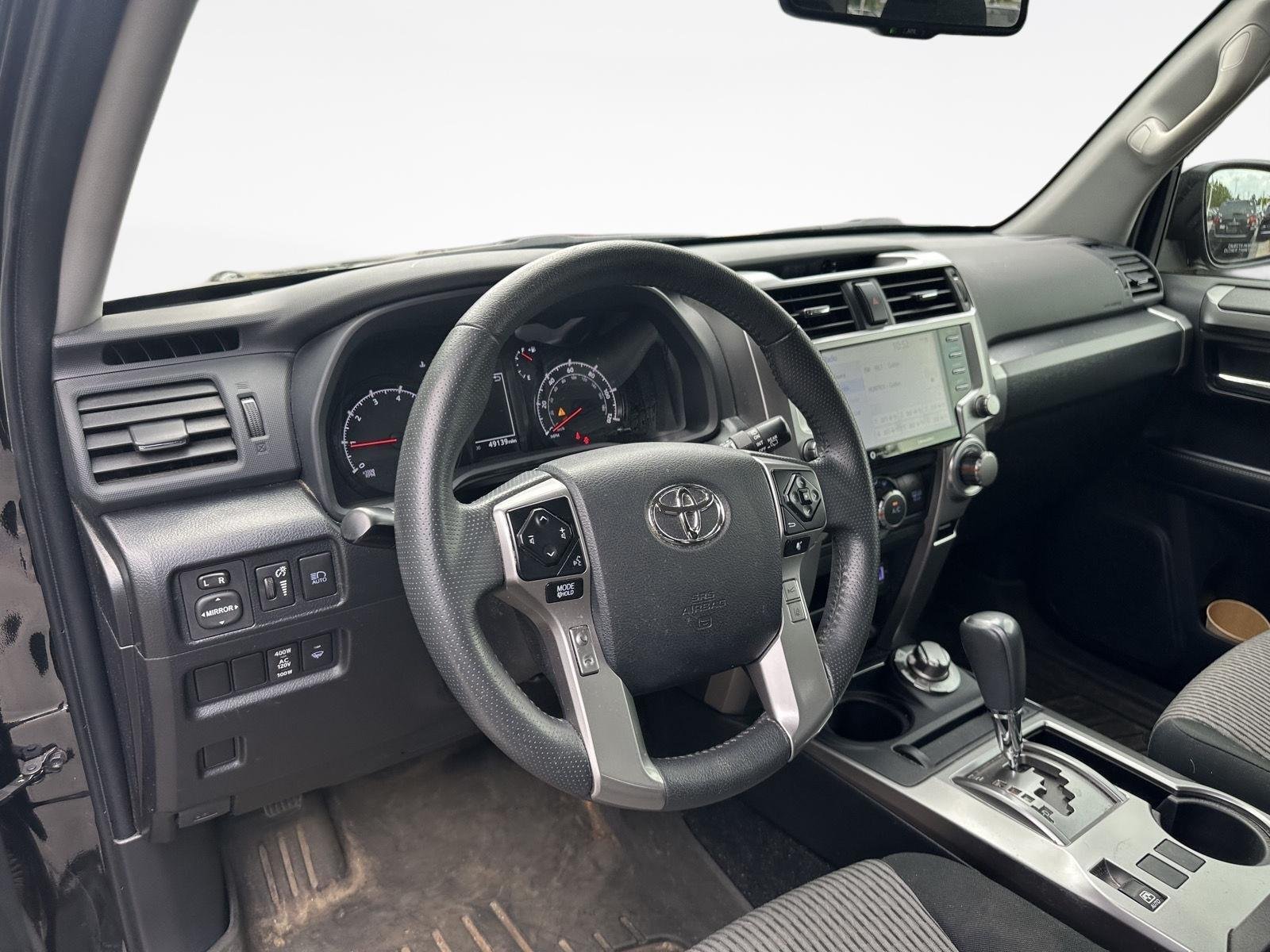 Used 2024 MIDNGT BLK MET TOYOTA TRUCK SR5 image 11