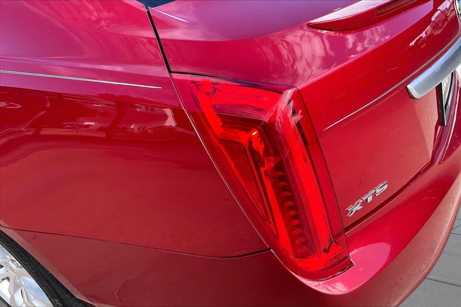 Used 2015 Crystal Red Tintcoat Cadillac Luxury image 28