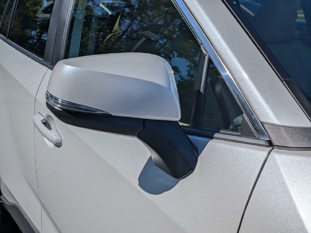 Certified Used 2025 Beige Toyota XLE Premium image 16