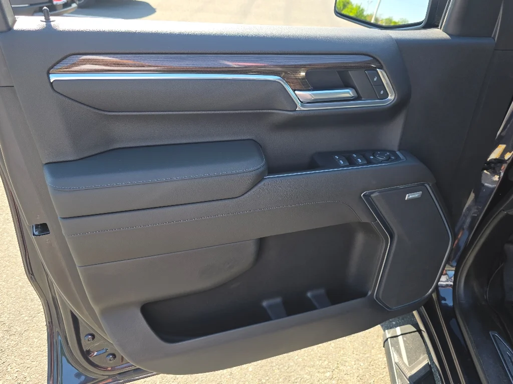 Used 2022 Dark Ash Metallic Chevrolet RST image 35
