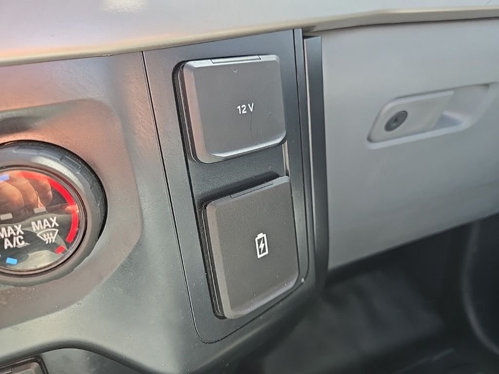 Used 2021 White Ford XL image 58