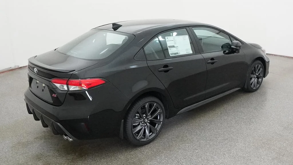 New 2027 Inked Toyota SE image 18