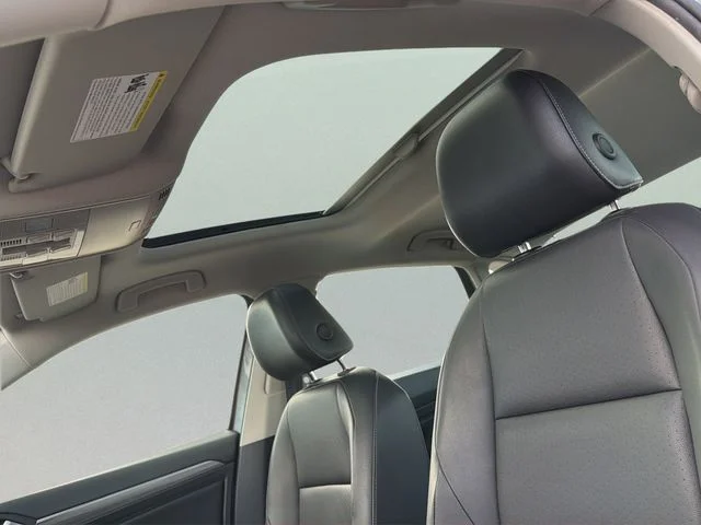 Used 2020 Gray Volkswagen SEL image 12