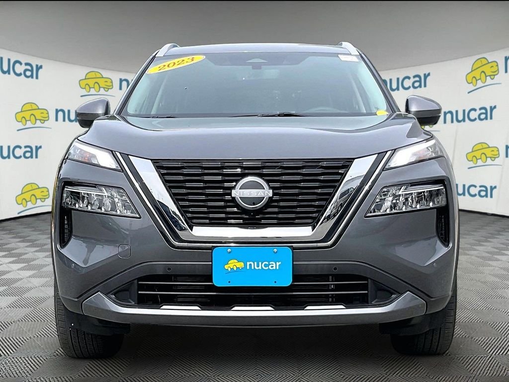 Used 2023 Gray Nissan SL image 2