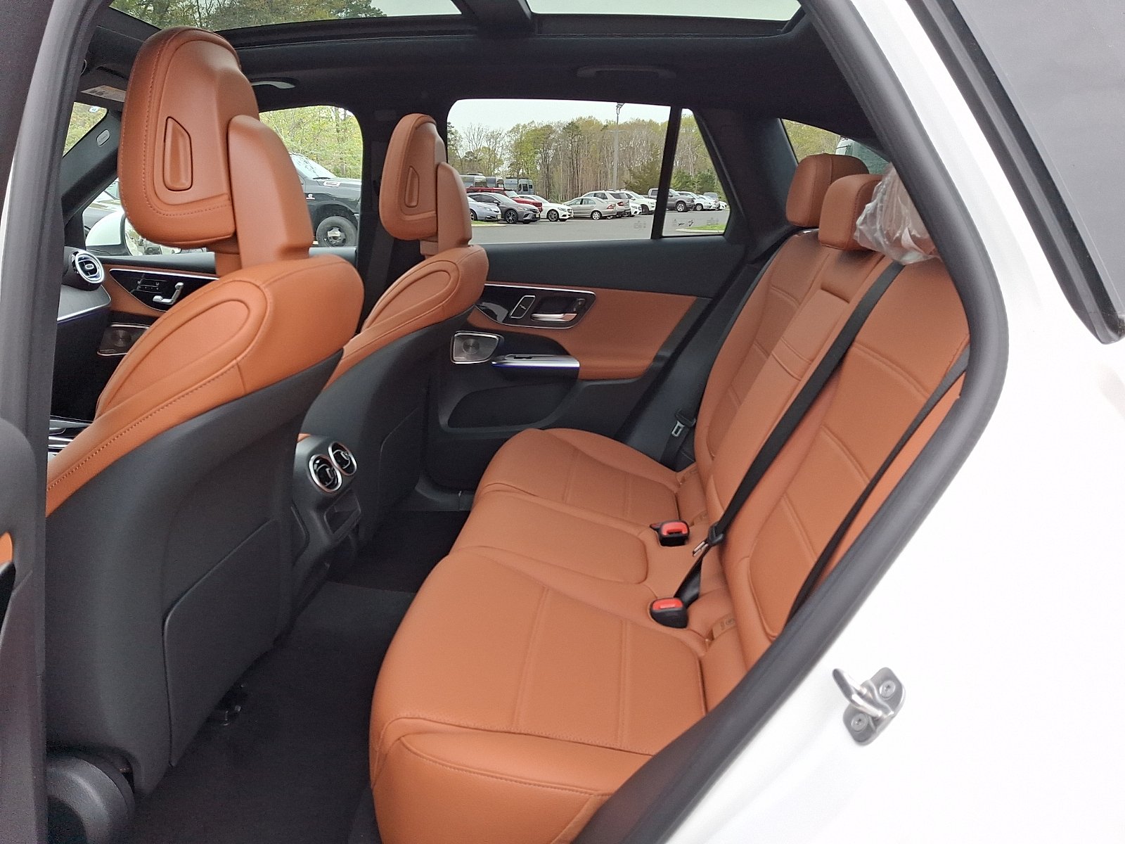Certified Used 2026 Polar White - 149 Mercedes-Benz  image 6