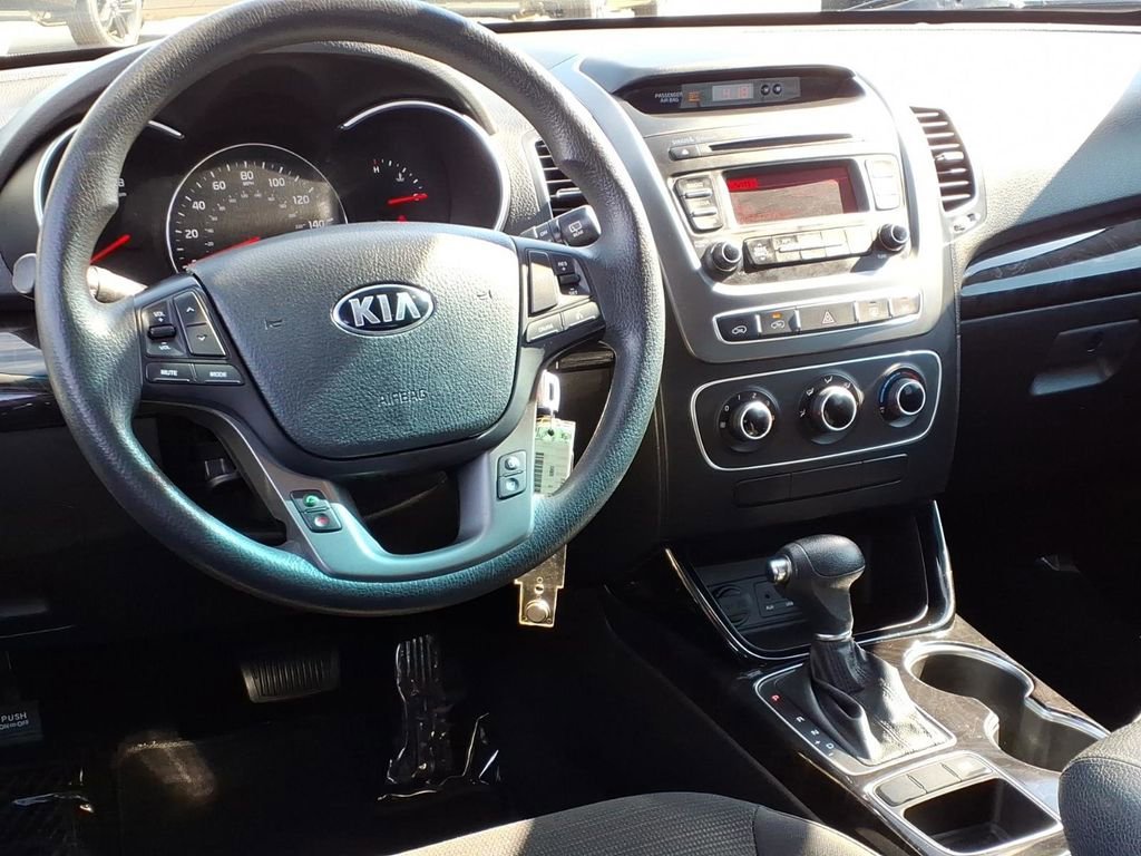 Used 2015 Kia Sorento LX with VIN 5XYKT3A65FG581602 for sale in Kernersville, NC