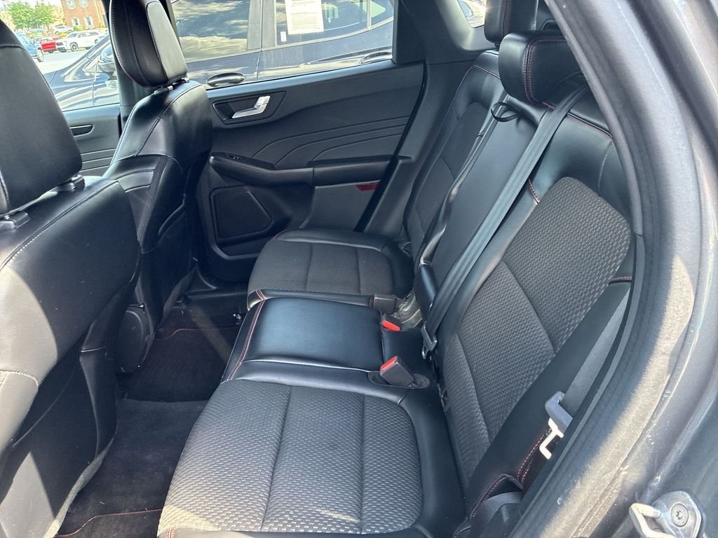 Used 2023 Gray Ford ST-Line image 20