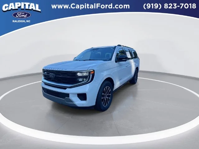 Used 2025 White Ford Platinum image 4