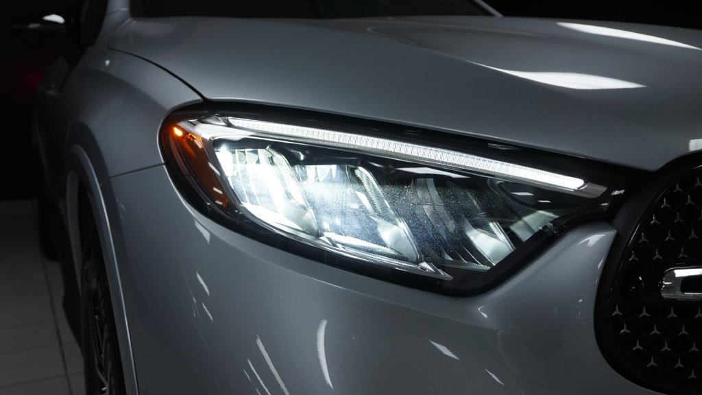 Certified Used 2026 Gray Mercedes-Benz GLC 300 image 9