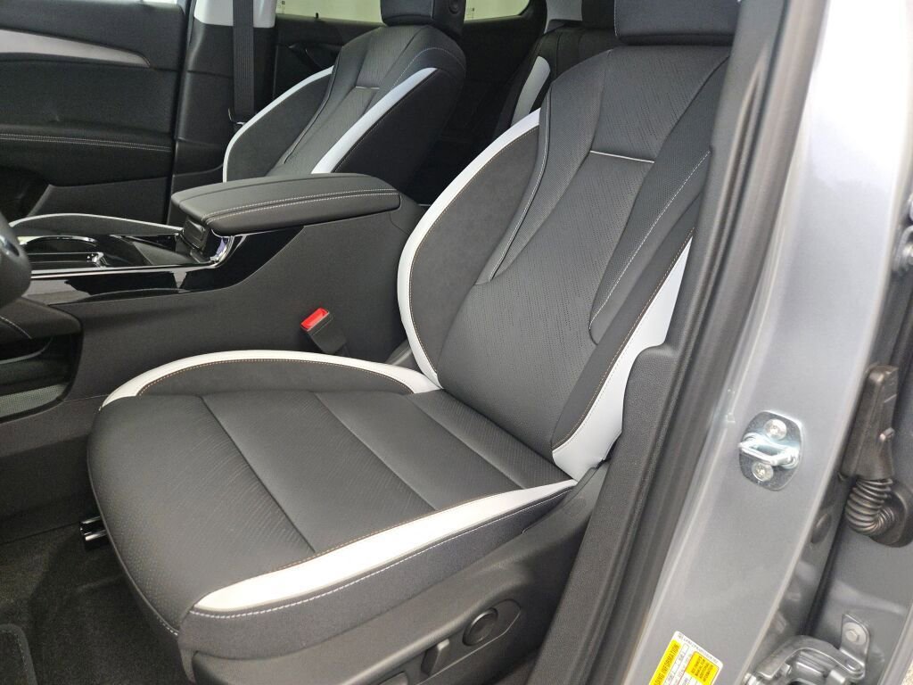 2026 Buick Envision Sport Touring - Photo 27
