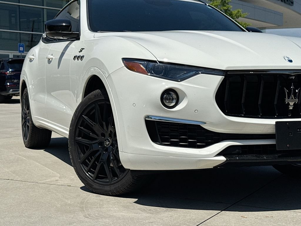 Used 2022  Maserati GT image 9