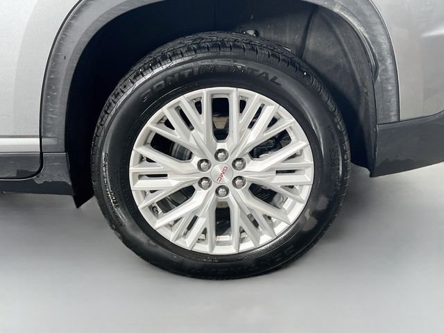 Used 2024 Silver GMC Elevation image 6