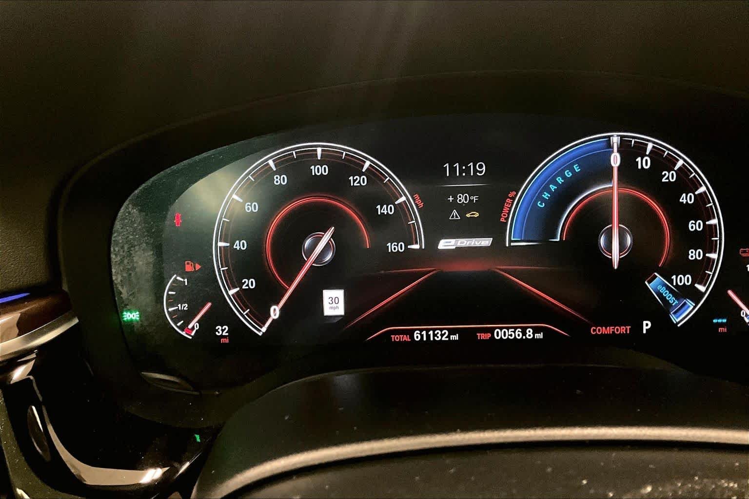 Used 2019 Mediterranean Blue Metallic BMW 530e iPerformance image 23