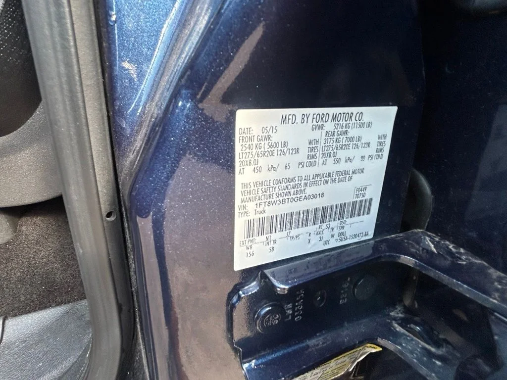 Used 2016  Ford Lariat image 10