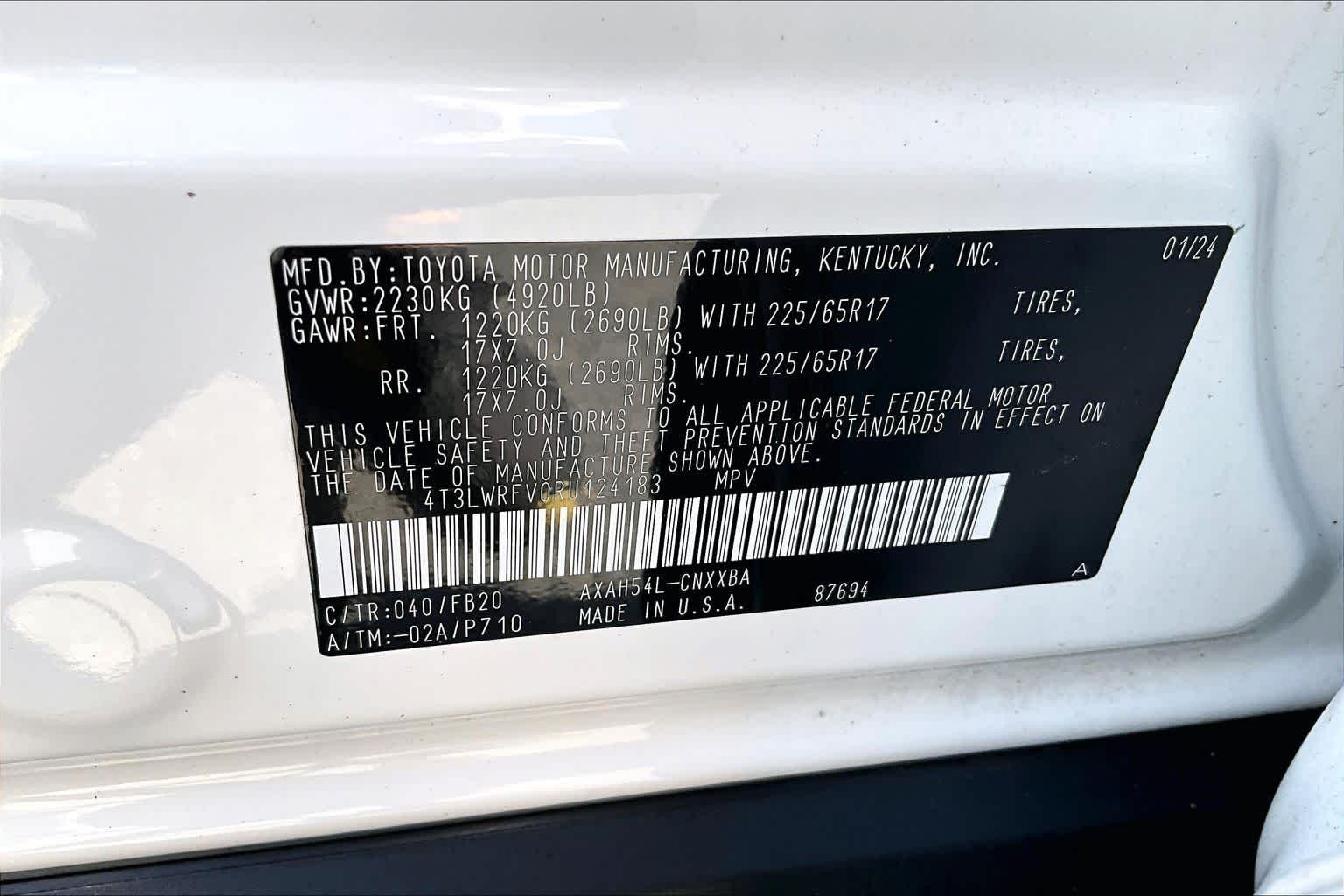 Used 2024 Ice Cap Toyota Hybrid LE image 32