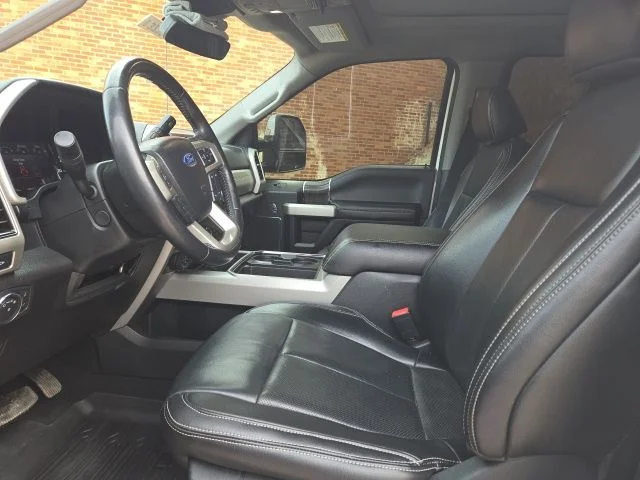 Used 2021 White Metallic Ford Lariat image 7