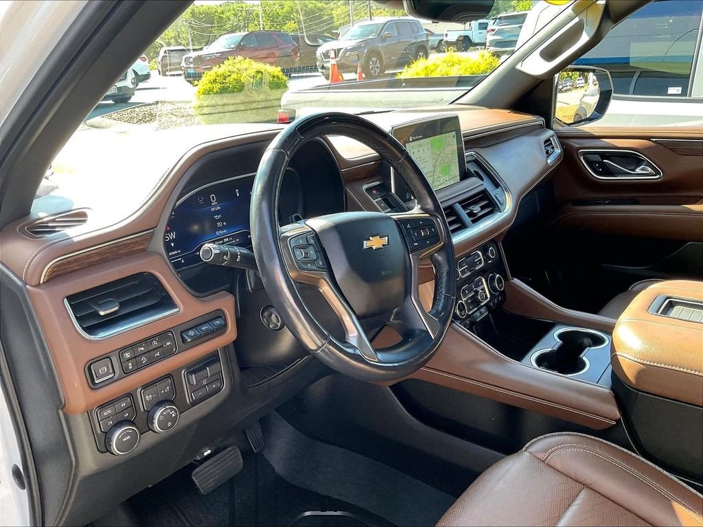 Used 2023 Beige Chevrolet High Country image 8