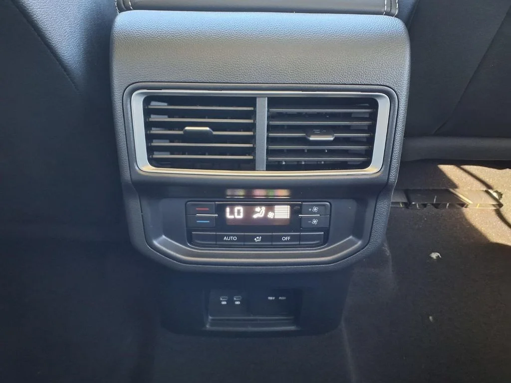New 2026 Pure Gray Volkswagen 2.0T SE w/Technology image 20