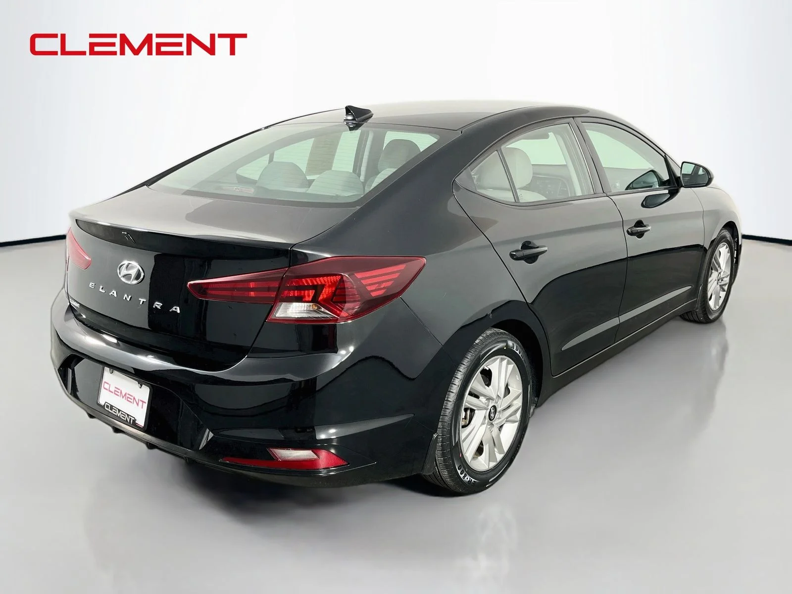 Used 2020 Black Hyundai SEL image 7