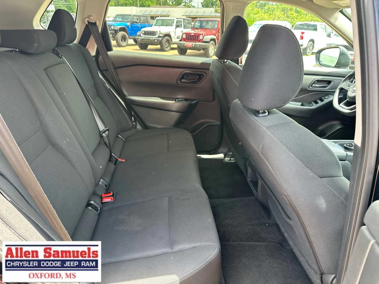Used 2024 Super Black Nissan S image 40
