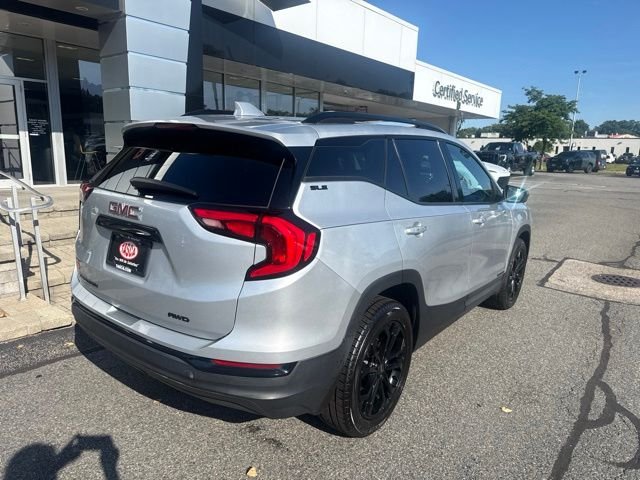 Used 2021 Silver GMC SLE image 7