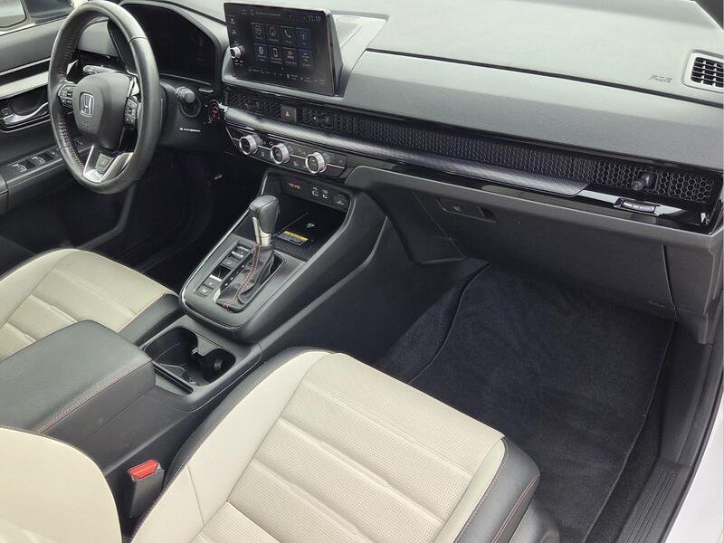 Used 2024 Platinum White Pearl Honda SPORT TOURING AWD image 19