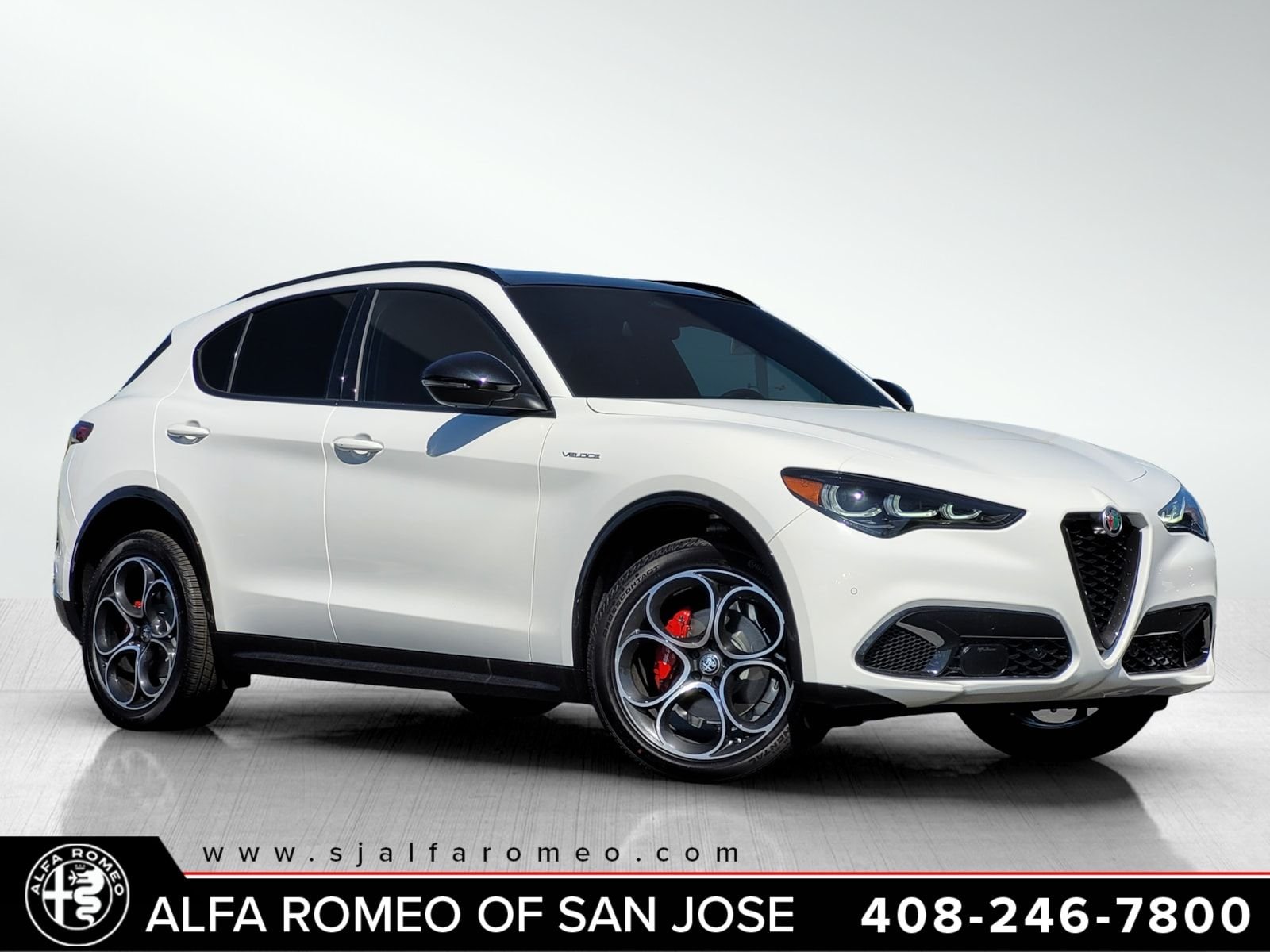 2025 Alfa Romeo Stelvio