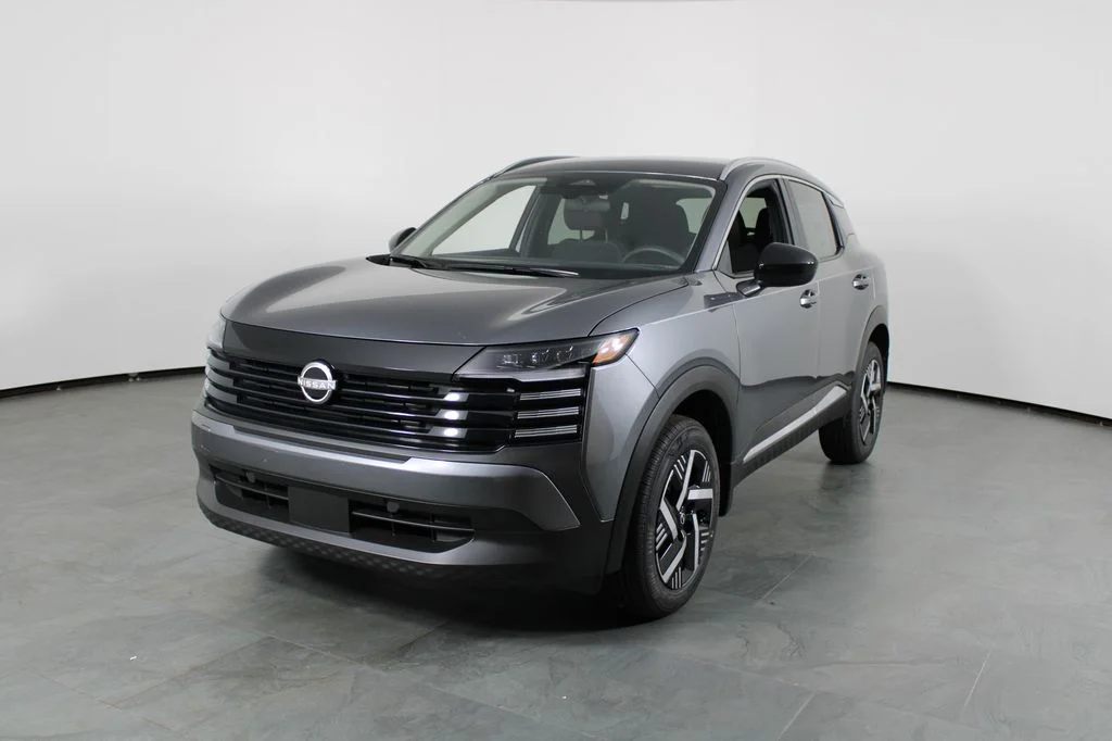 2026 Nissan KICKS SV - Photo 2