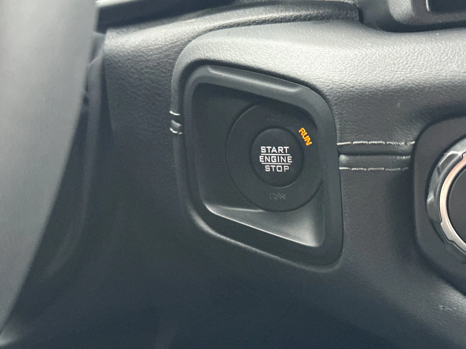 Used 2024 Gray Jeep Sahara 4xe image 21